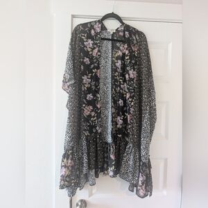 Umgee Black Floral Kimono Size S/M